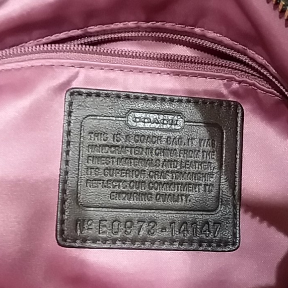 ❤️‍🔥BNWOT COACH Optic Satchel!! - Picture 8 of 12